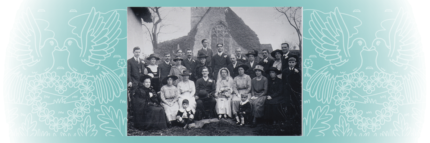 The Pumfrey family wedding at Duxford St John’s church in 1929.